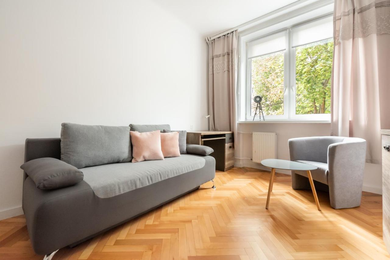 Plac Zbawiciela 3-Bedroom Apartment ワルシャワ エクステリア 写真