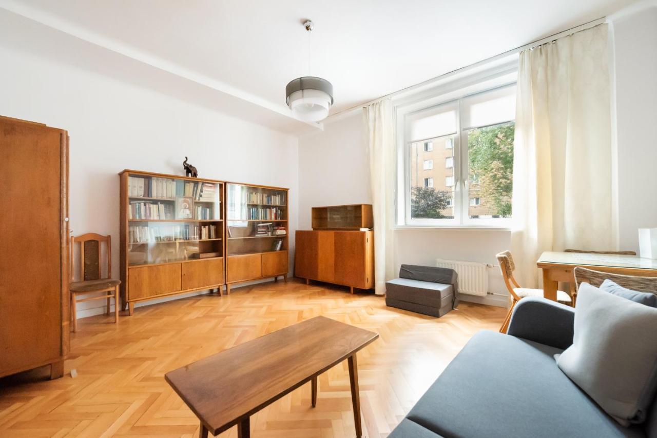Plac Zbawiciela 3-Bedroom Apartment ワルシャワ エクステリア 写真