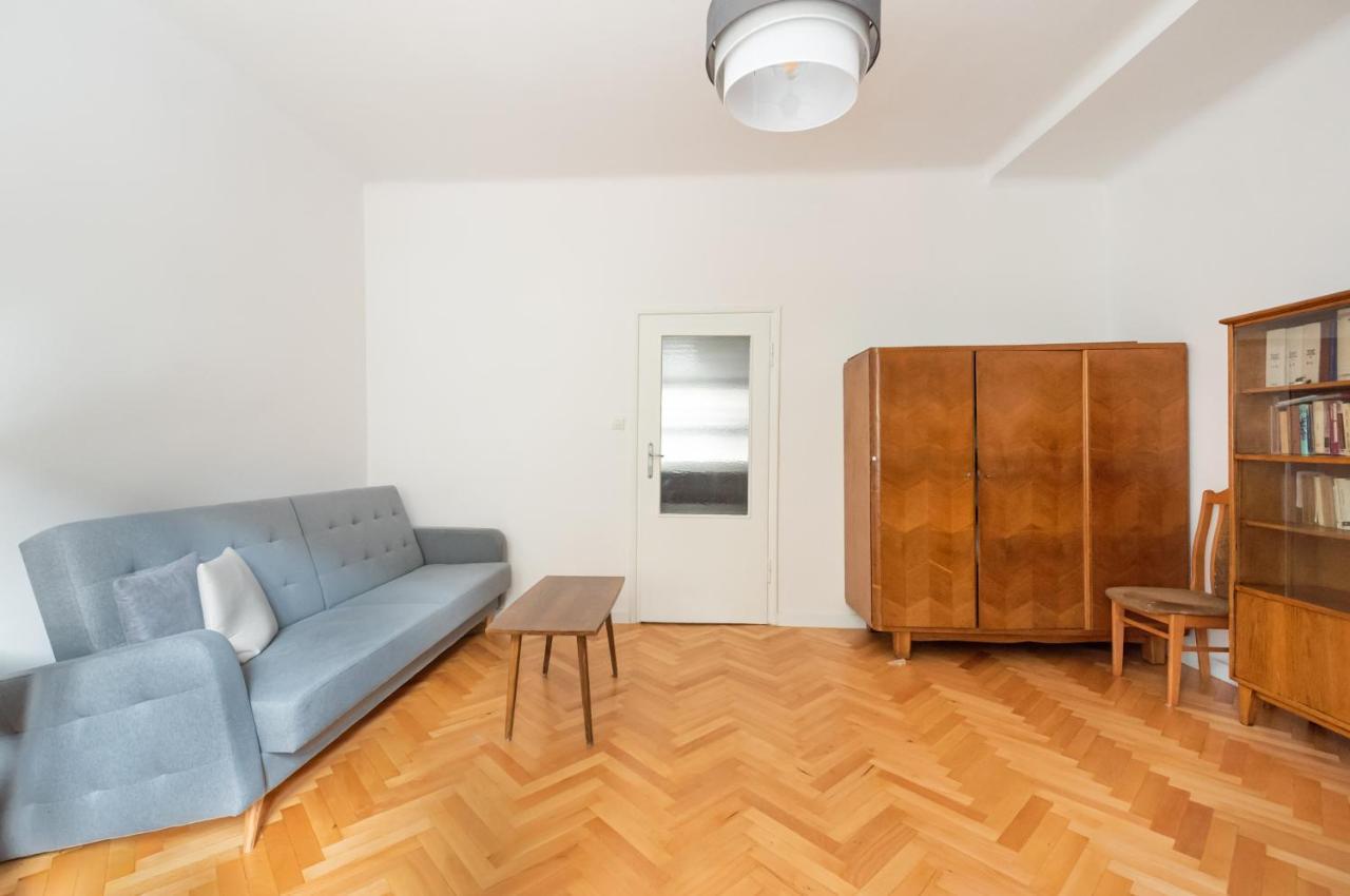 Plac Zbawiciela 3-Bedroom Apartment ワルシャワ エクステリア 写真